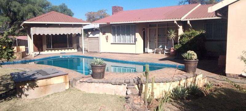 4 Bedroom Property for Sale in Sasolburg Ext 5 Free State